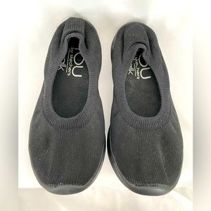 You by Skechers Knit Stretch Slip on shoes